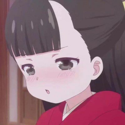 无人叉车撞向救护车